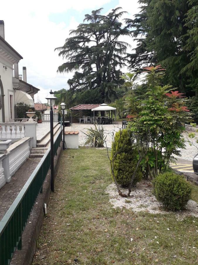 La Tenuta Di Bacco Hotell Colleferro Exteriör bild
