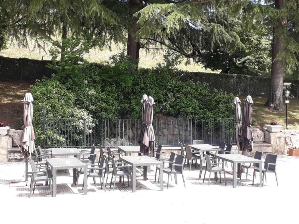 La Tenuta Di Bacco Hotell Colleferro Exteriör bild